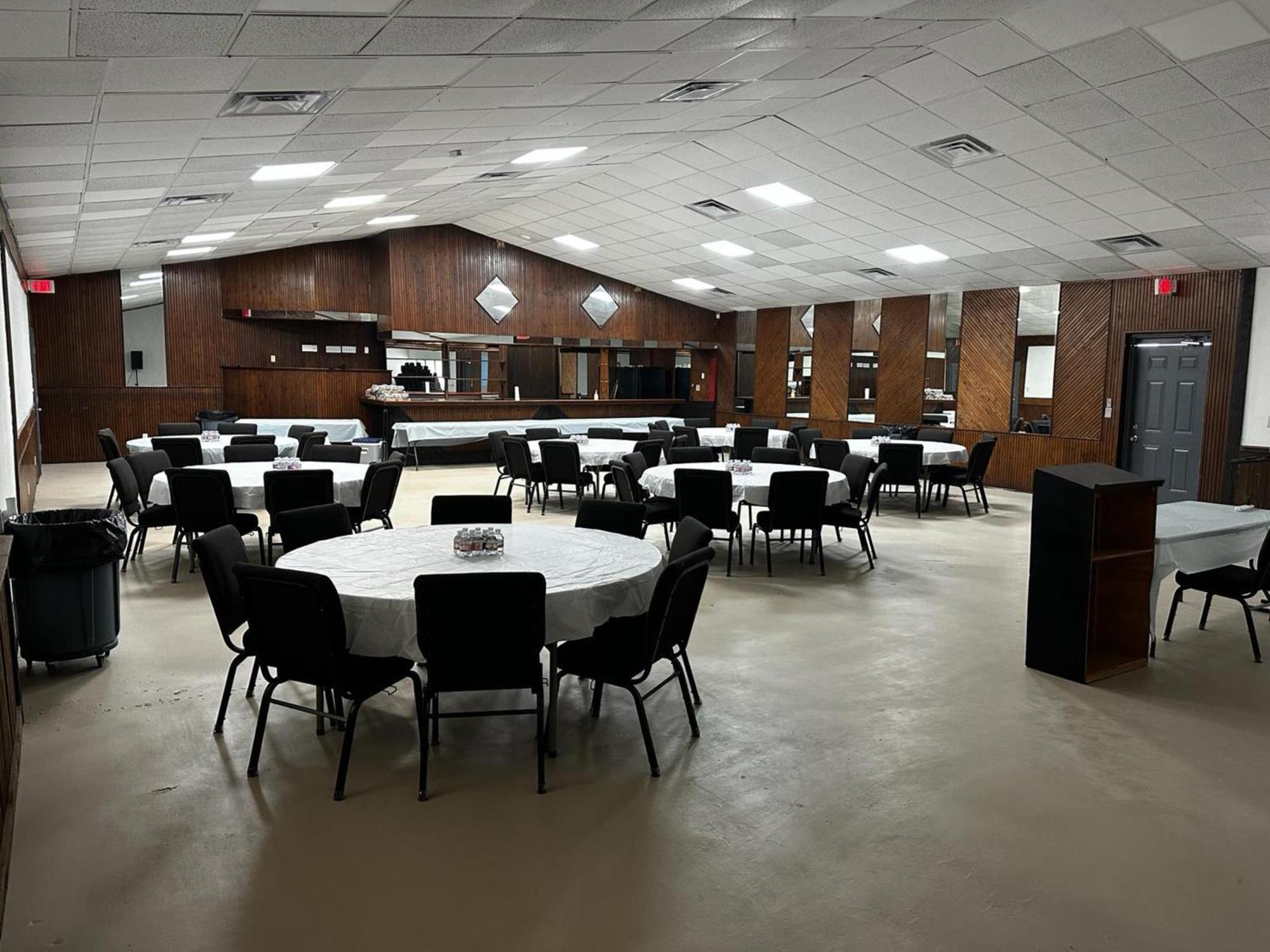 Super 8 By Wyndham Corsicana Bagian luar foto