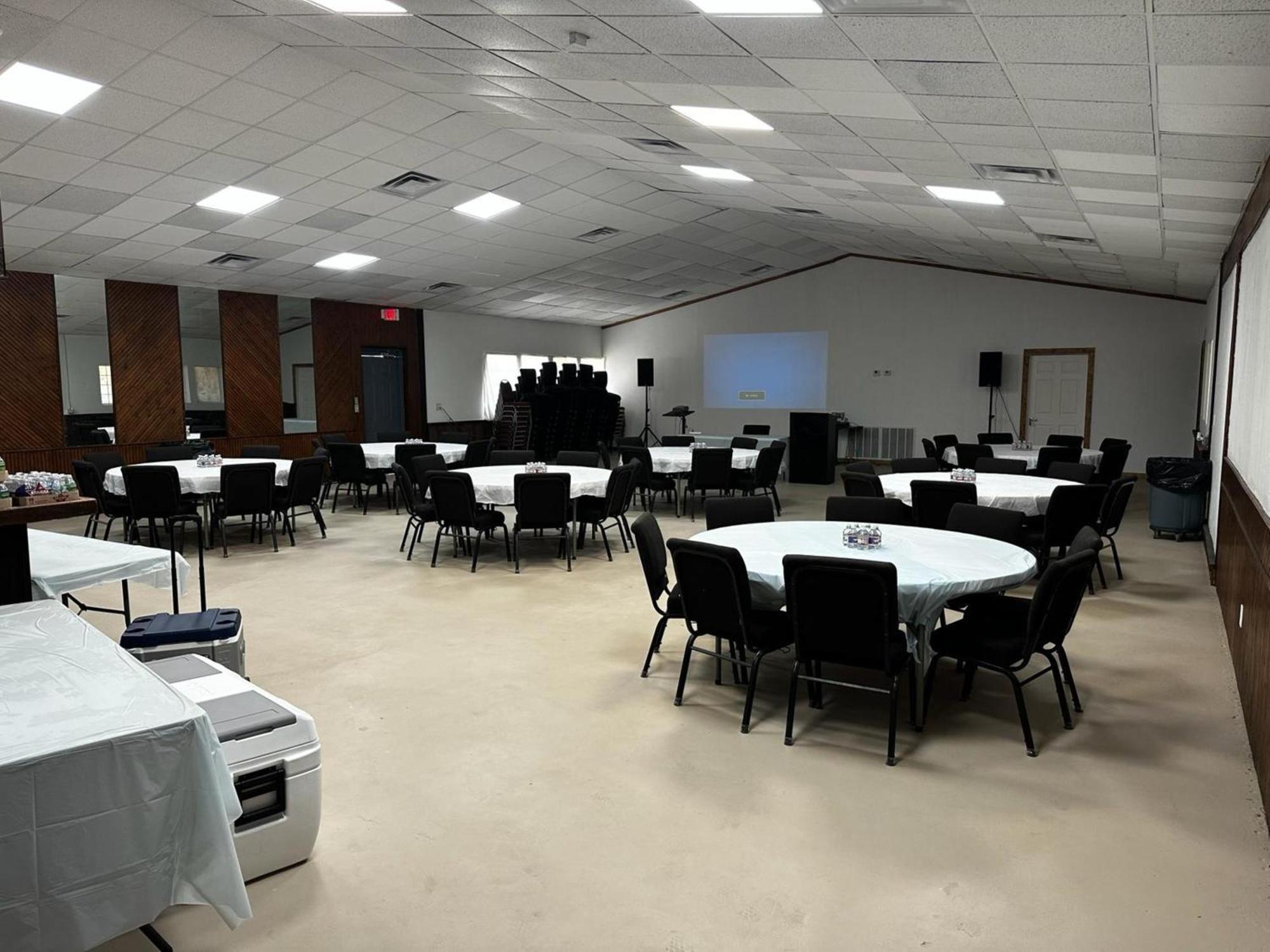 Super 8 By Wyndham Corsicana Bagian luar foto